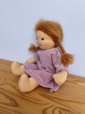 kleine_Puppe_Waldorf